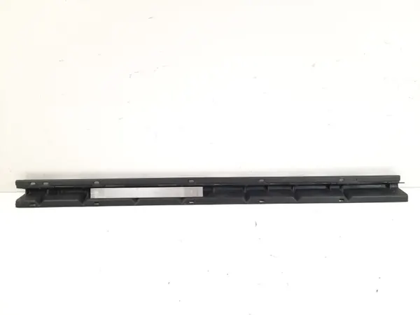BMW X5 E53 kynnyskiinnike OEM 8408709 - Käytetty image 6