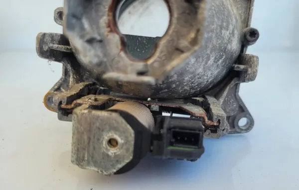 Lente de Faro BMW E92 OEM - Estado Usado image 5