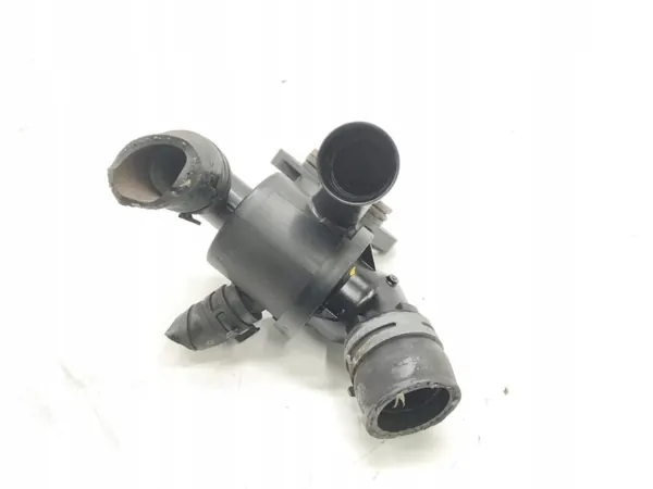 Carcasa termostato OEM 03L121111AE para VW Tiguan image 5