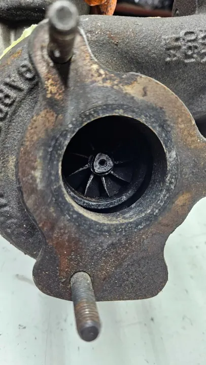 Renault Turbo OEM 8200447624A - Gebruikte Staat image 5