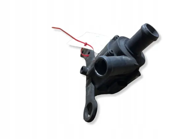 Manguera de bomba de agua Audi A5 8T 3.0 OEM 059121012 image 4