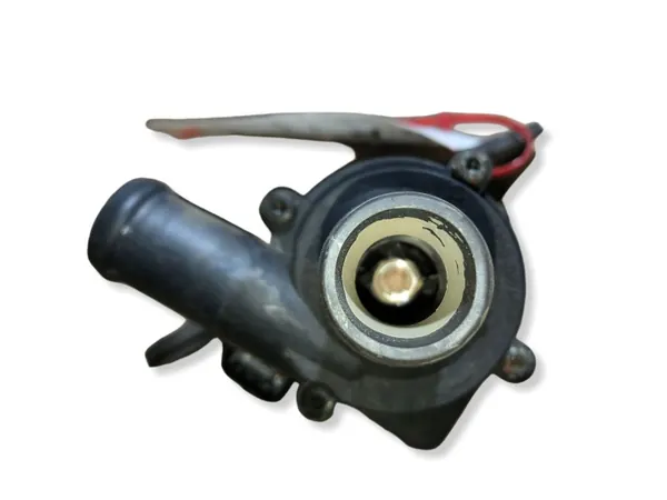 Manguera de bomba de agua Audi A5 8T 3.0 OEM 059121012 image 7