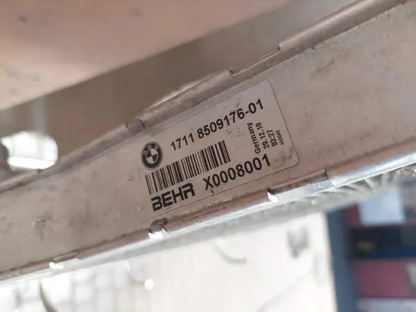 Vattenkylare BMW 5 6 F10 F11 F18 F06 F07 2.0 3.0 2010- image 7