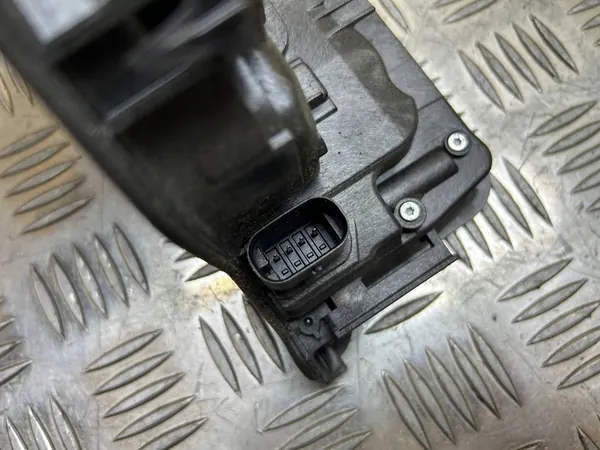 Rechte Vordertürschloss 4 PIN BMW X5 F15 2015 OEM 7281934 image 4