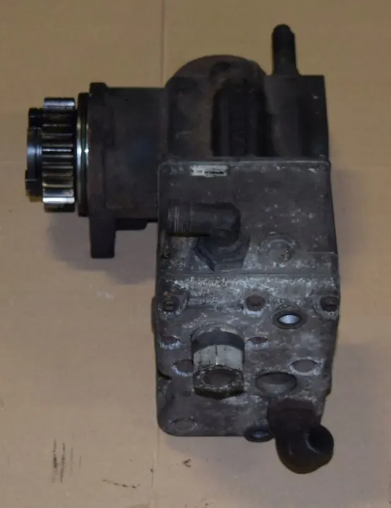 MAN OE 51.54100-7071 Ilmakompressori, pneumatiikkajärjestelmä image 4
