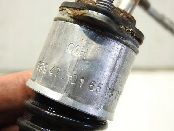 Tuyau de ventilation CNG Mercedes W245 B180 1.7 A1694700165 image 8