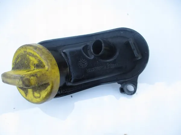 Öljytäyttökorkki OEM 152590829R Renaultille image 3