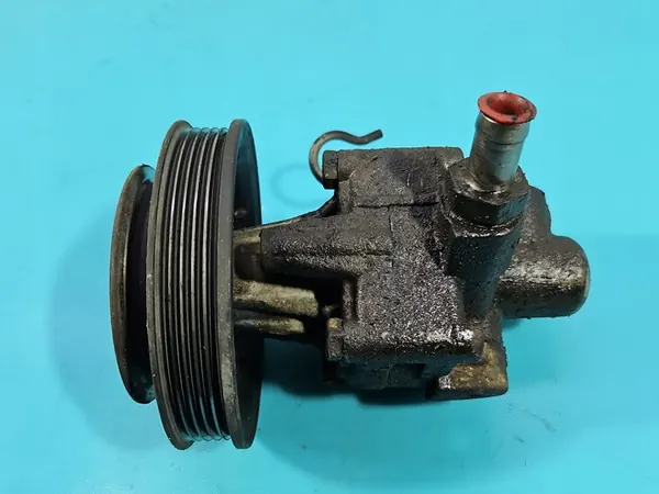 Bomba de direção Audi A4 B5 1.6 8V 95-98 OEM 8D0145155L image 2