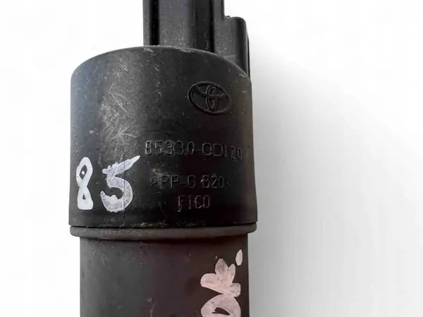 Ruitensproeierpomp Toyota Yaris III 2011-2017 image 5