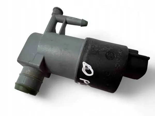 Ruitensproeierpomp Toyota Yaris III 2011-2017 image 7