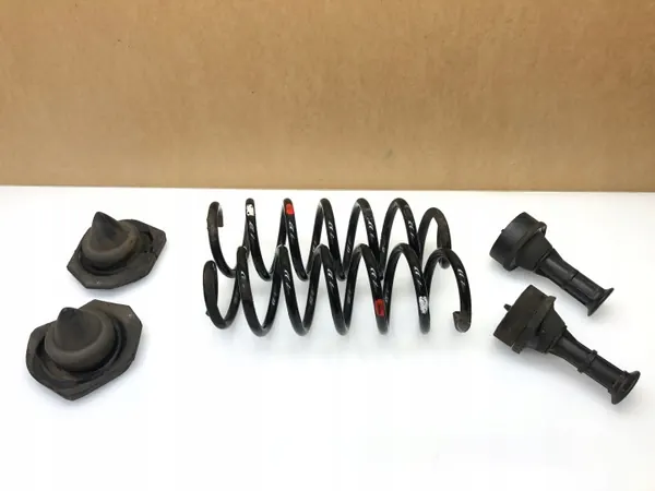 Taka-iskunvaimentimet OEM 550324EA0A + iskunvaimentimet image 2