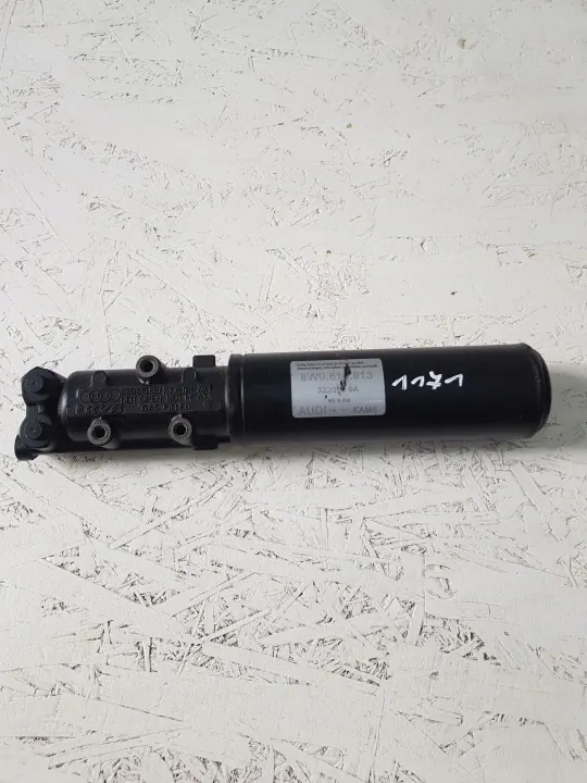 Jousitusventtiili OEM 8W0616813 Audi A4 RS4:lle image 2
