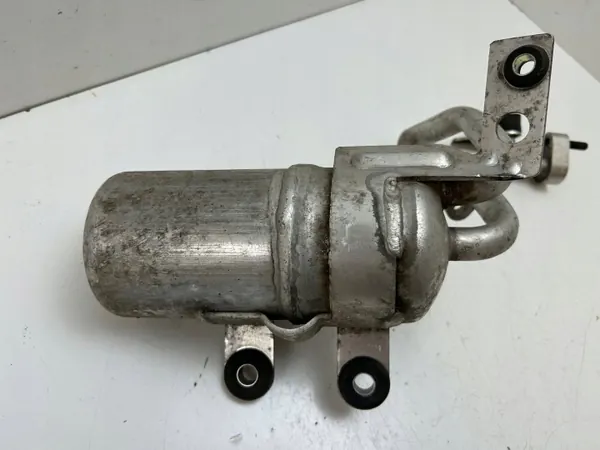 Volvo C30 A/C luchtdroger OEM MAM67827 image 3