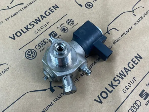 Audi A4 8W CNG Tankventil OEM 8W9907631 3AA959975 image 3
