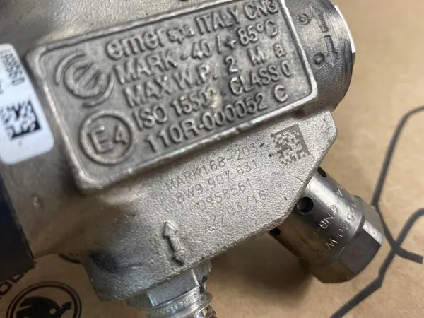 Audi A4 8W CNG Tankventil OEM 8W9907631 3AA959975 image 6