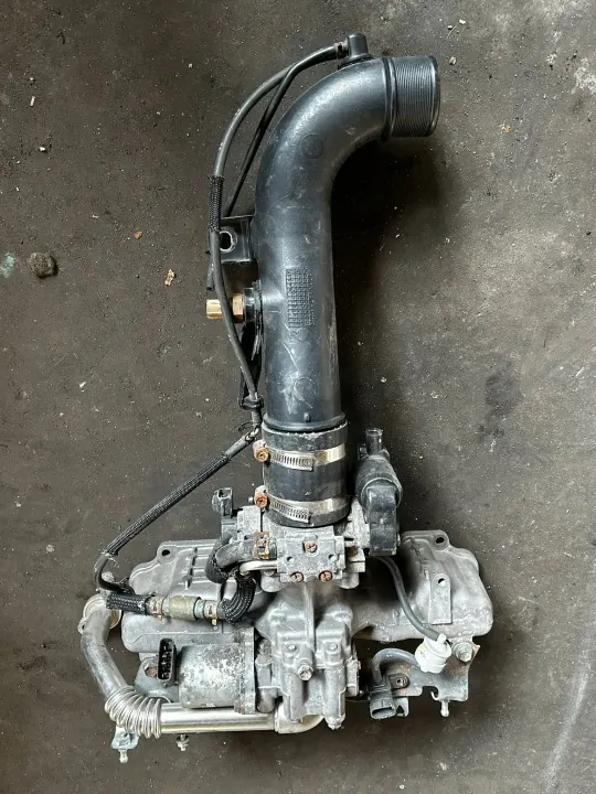 Inlaatspruitstuk OEM 17111-0R010 & EGR-klep voor Toyota image 4