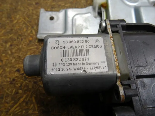 Mecanismo de Janela Traseira Esquerda PEUGEOT 2008 9806082280 image 3