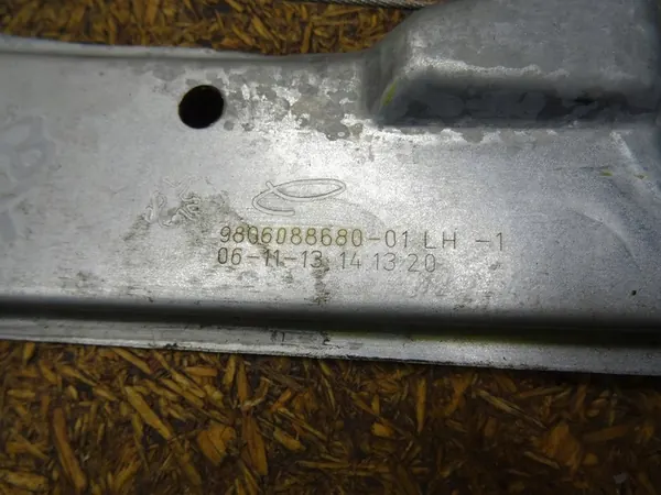 Mecanismo de Janela Traseira Esquerda PEUGEOT 2008 9806082280 image 4