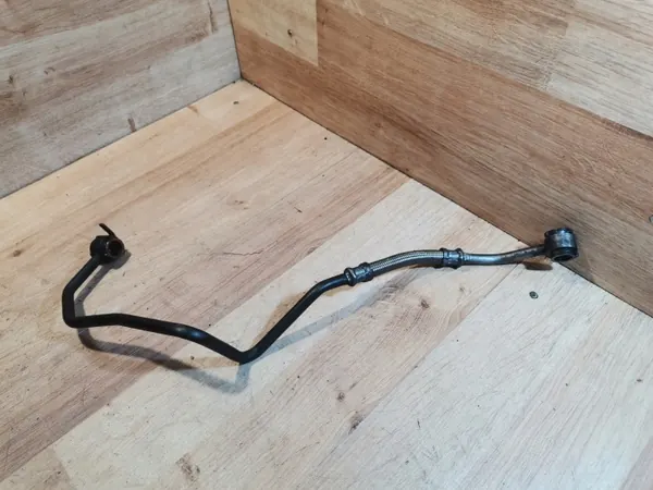 Conducto aceite turbo Volvo OEM 31259242 1.6D image 5