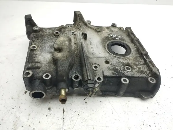 Chrysler PT Cruiser 2004 Steuerdeckel OEM A6640150202 image 5