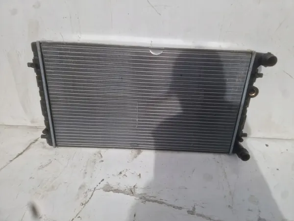 Radiateur moteur VW New Beetle OEM 1C0121253A image 2