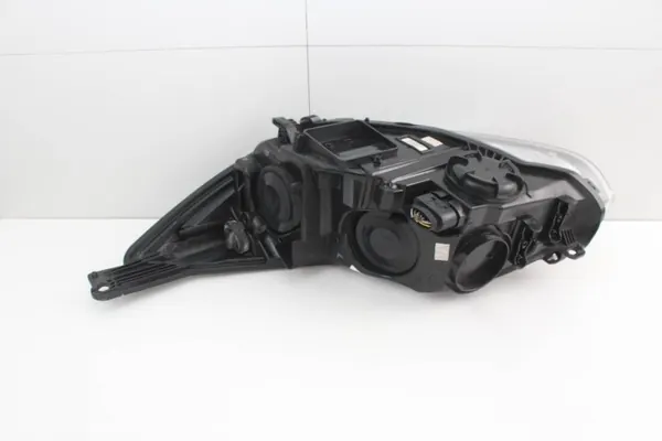Phare avant droit OEM YRM70 pour Ford Focus MK3 image 8