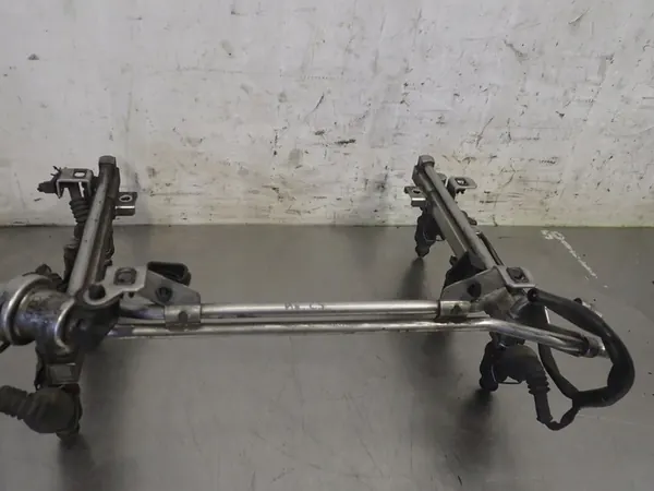 Rampe d'injection Audi A6 C5 image 4