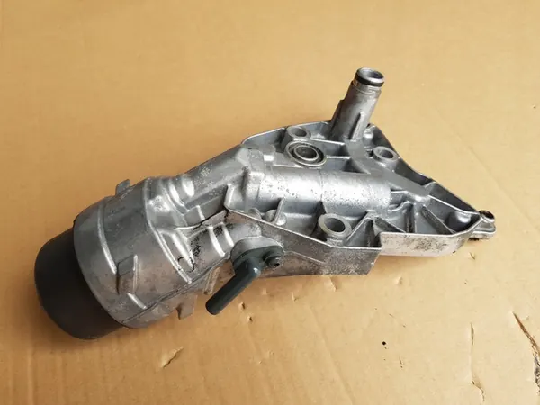 Olje Filterhus + Kylare 2.0 CDTI 160HK A20DTH / Opel Insignia A image 7