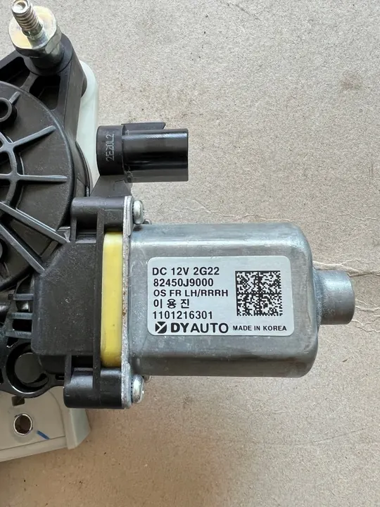 Elevador de vidro dianteiro esquerdo Hyundai Kona I 17- OEM 82401-J9000 image 3