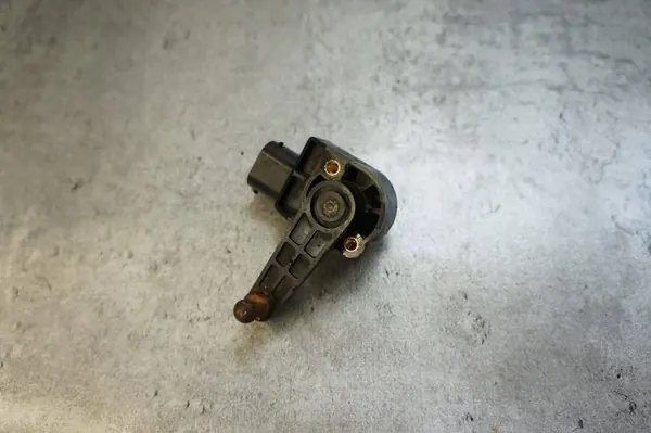 Sensor de nível Xenon Audi A8 D3 4E0941285E image 2