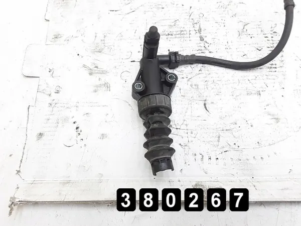 Cilindro esclavo de embrague OEM AM-380267 para Fiat Punto image 4