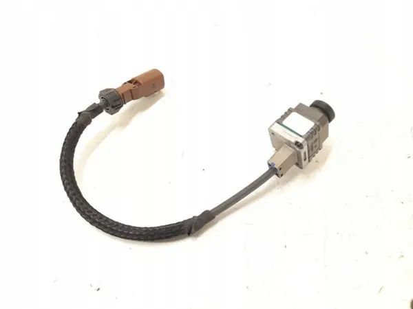 Mercedes C205/E213 achteruitrijcamera OEM 0009056206 image 3