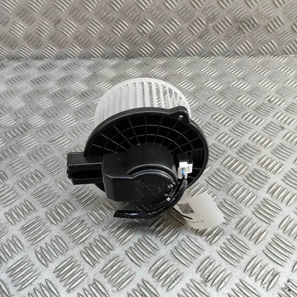 Motor de aquecimento Mazda CX-30 (DM) 2023 BCML61B10 image 4