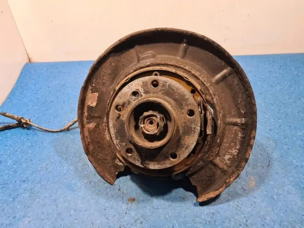 SIMAR-57774- Pivot Gauche Arrière pour BMW 5 E39 2.5 TDS image 2