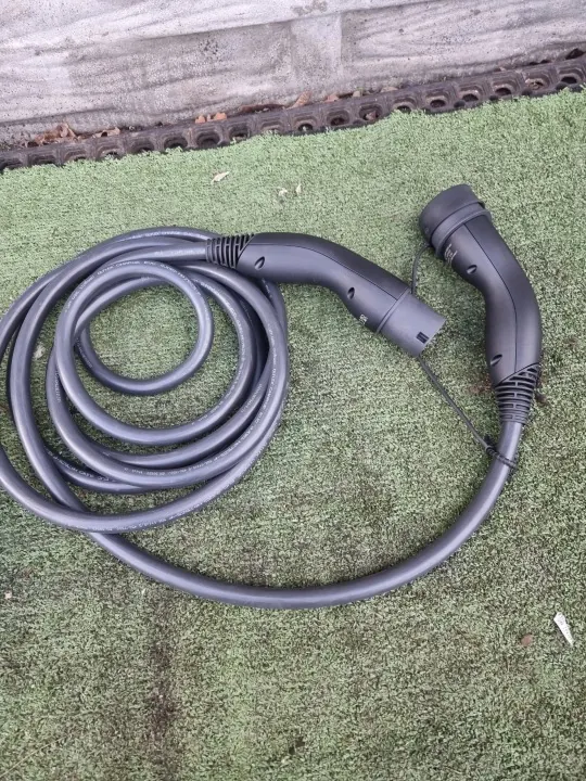 KIA EV6 Latauskaapeli OEM 5555000219 - Käytetty image 3