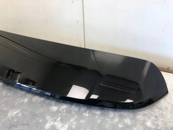 Spoiler de maletero OEM A2057900088BILI para Mercedes W205 image 3