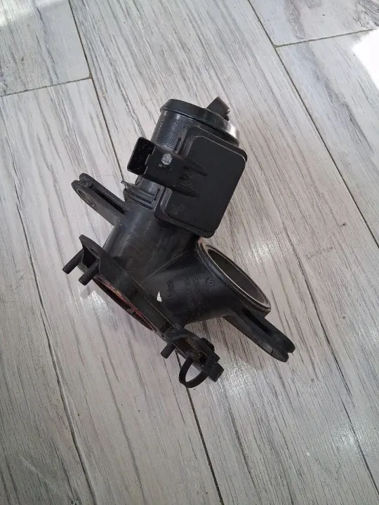Drosselklappe Peugeot OE 9675233680 - Gebraucht image 2