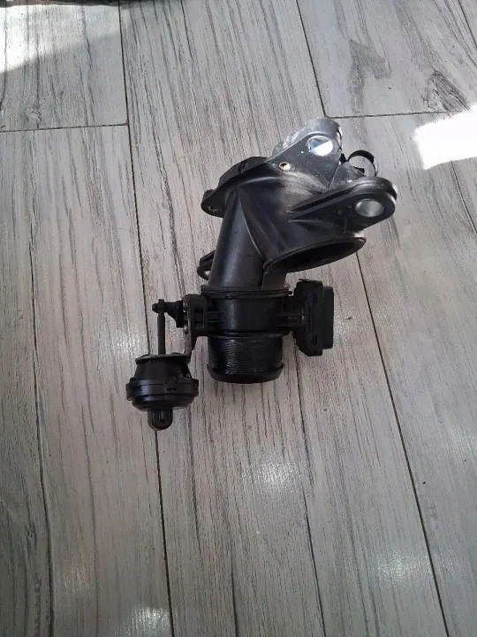 Drosselklappe Peugeot OE 9675233680 - Gebraucht image 3
