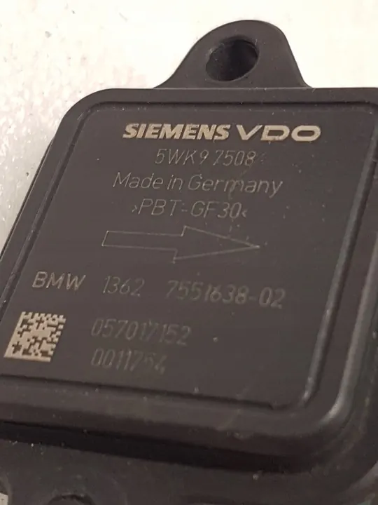 BMW E92 E93 Luftfiltergehäuse und MAF-Sensor 7551638 image 2