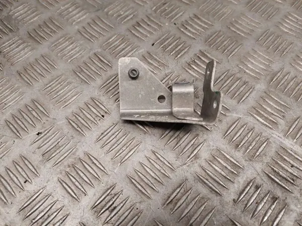 Tesla Strålkastarfäste OEM 600860400B Fram Vänster image 2