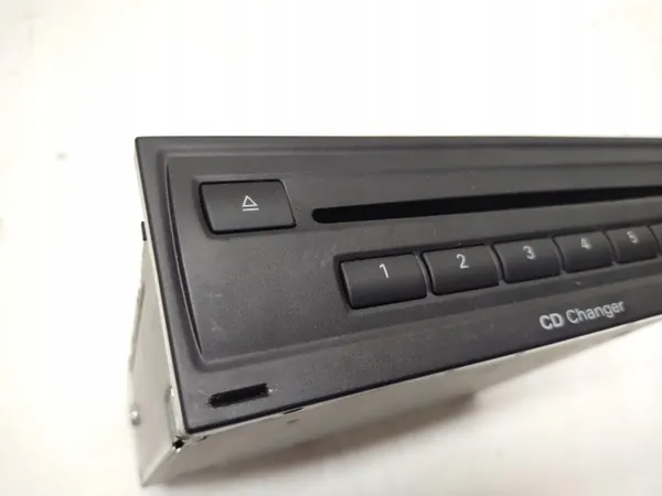 Cambiador CD OEM 8X0035110A - Pieza Audi OE Usada image 4
