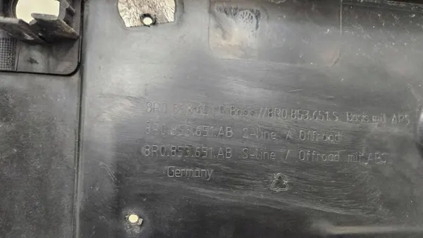 Audi Q5 S-Line Kühlergrill OEM 8R0853651AB - Gebraucht image 8