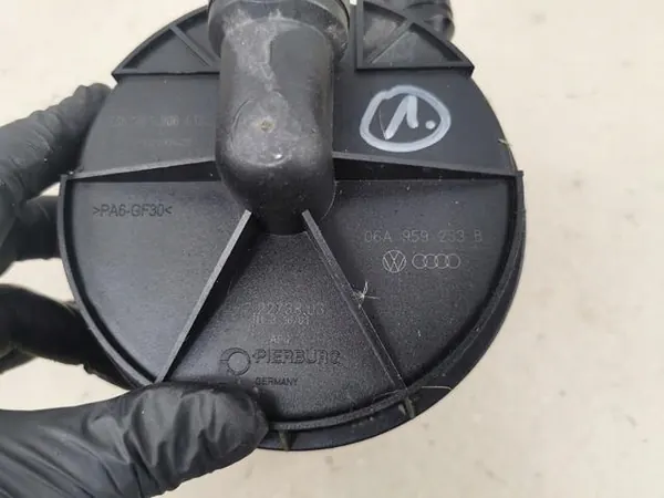 VW AUDI SKODA Toissijainen ilmasto pumppu 06A959253B image 7