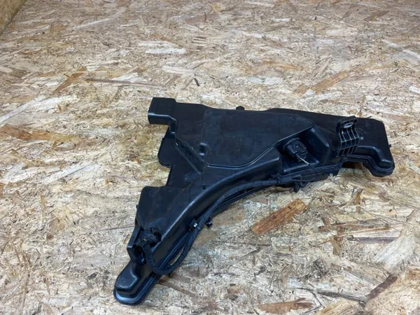 Washer Fluid Reservoir Pump Audi A4 B9 8W 8W0955451L image 5