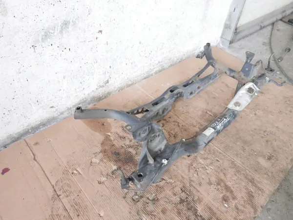 Trave di Sospensione Posteriore VW GOLF VII 2.0 TDI 12-16 OEM 5Q0505315H image 4