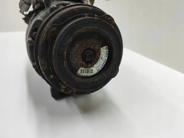 Compressore aria condizionata BMW OE 6946871 image 5