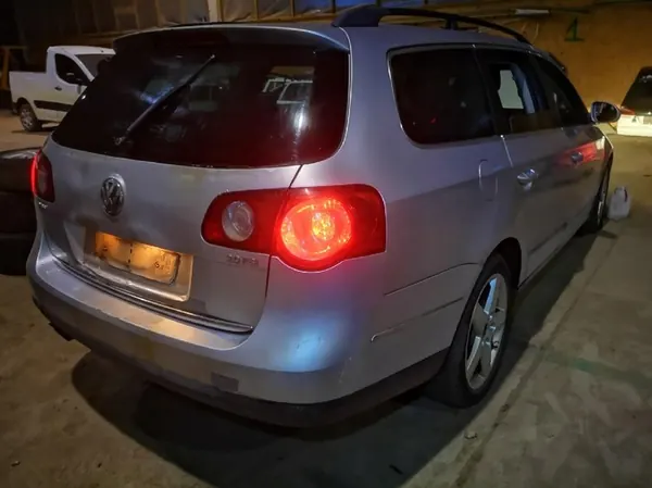 Motor de arranque Volkswagen Passat 2006 2.0L 02Z911023G image 8