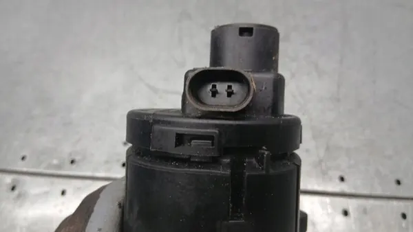 FARO DE NEBLINA ESQUERDO VW PASSAT B5 FL 2.0TDI 00-05 SEDAN 3B7941699A image 6