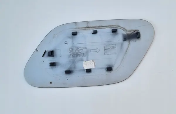 Volkswagen OE Bränsletanklock 5G0809909 image 4