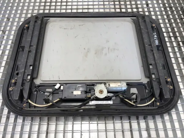 Teto solar OEM LORK-437-522684 para MAN TGA - Usado image 3
